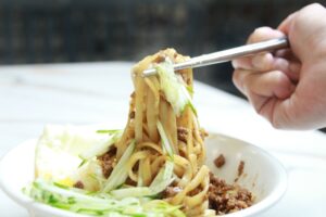 蔥油拌麵(附蛋)